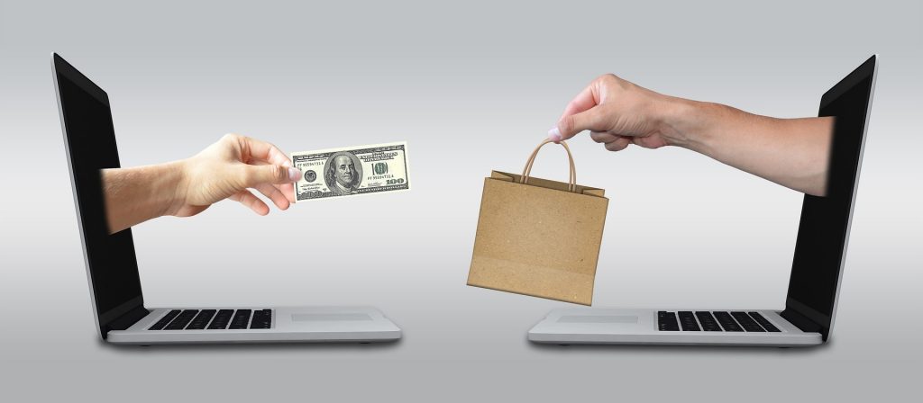 E-Commerce: Packaging and Payment Methods